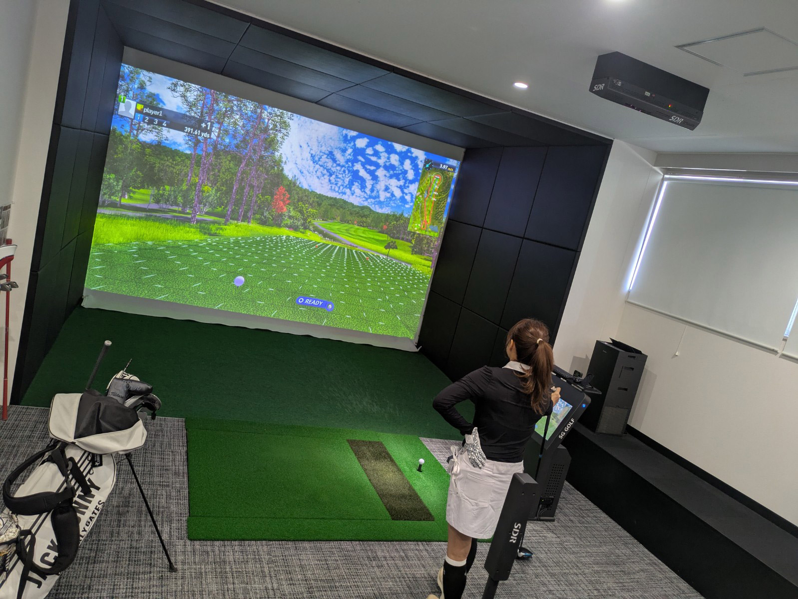 岐阜 シミュレーションゴルフ 部屋
